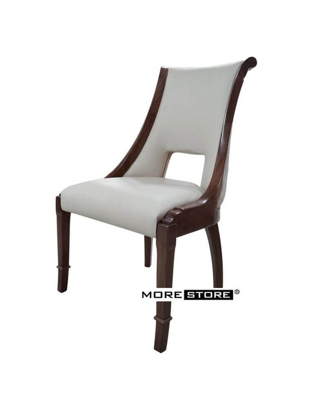 Ghế ăn bọc da cao cấp làm nên nét đẹp cho căn phòng ăn của gia chủ.